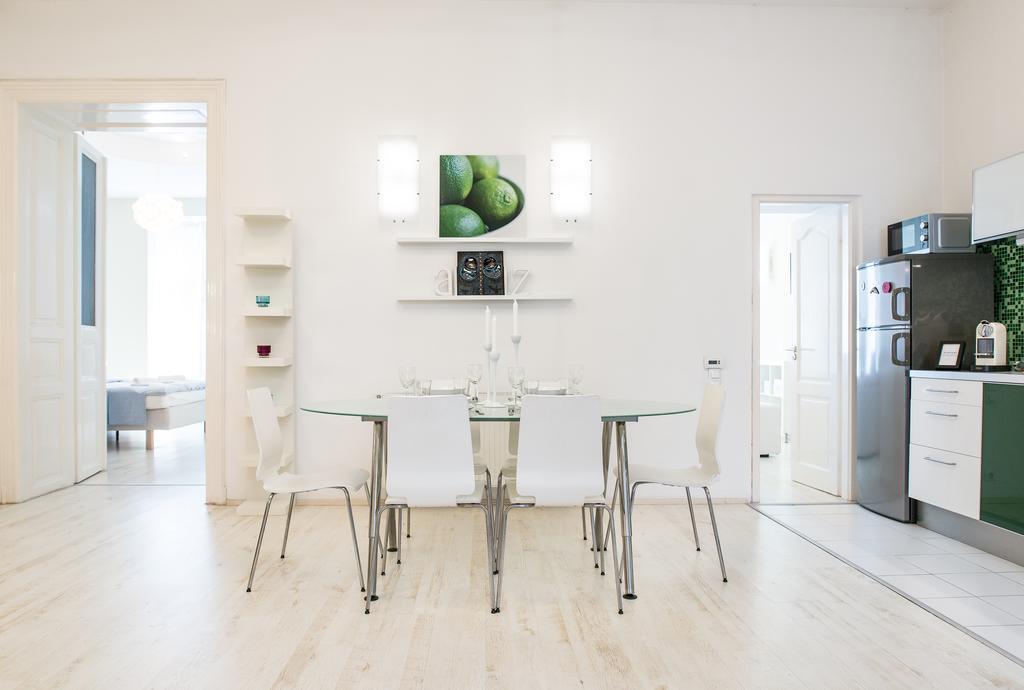 Oasis Apartments - Budapest City Park Bagian luar foto